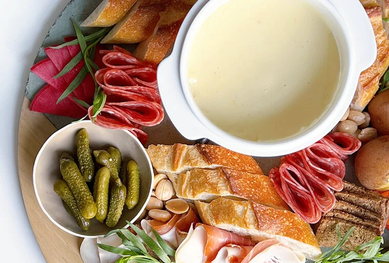 Fondue the French Way