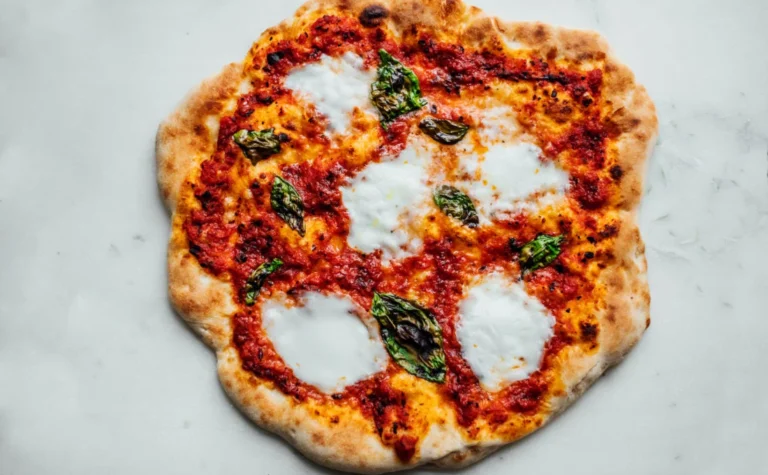 How Do You Make Neapolitan-Style Pizza at Home?